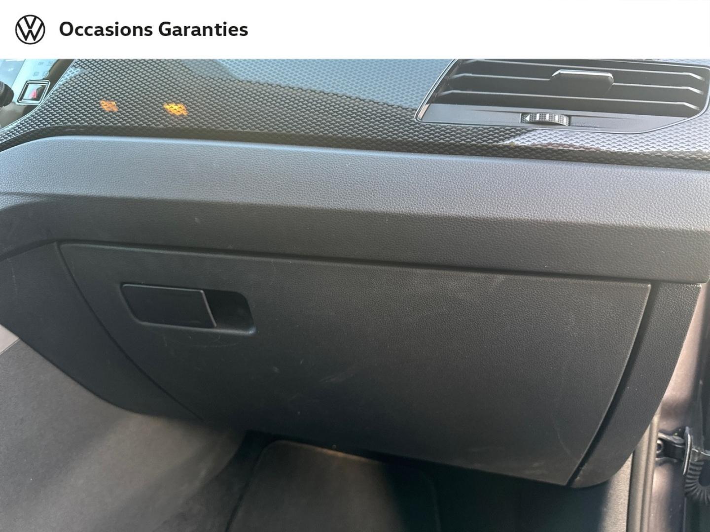 Voitures occasions VOLKSWAGEN POLO Life Villeneuve-d'Ascq