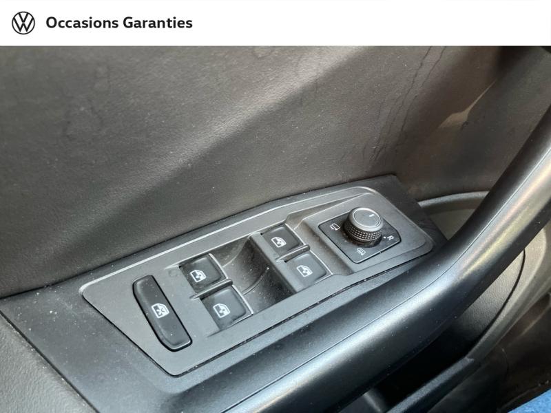 Voitures occasions VOLKSWAGEN T-ROC Carat Exclusive Villeneuve-d'Ascq