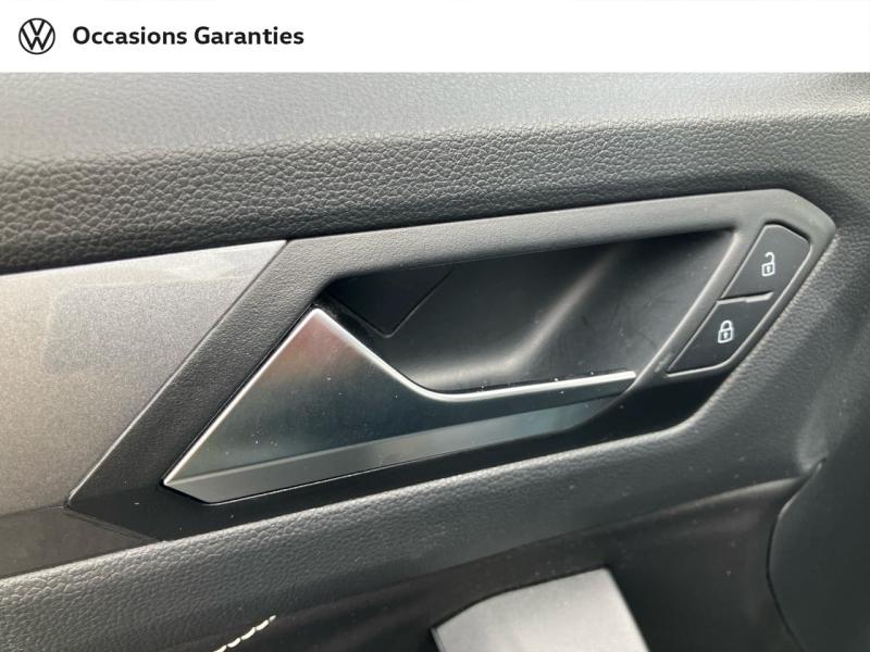 Voitures occasions VOLKSWAGEN T-ROC Style Villeneuve-d'Ascq