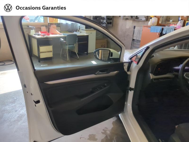 Voitures occasions VOLKSWAGEN GOLF Life Villeneuve-d'Ascq