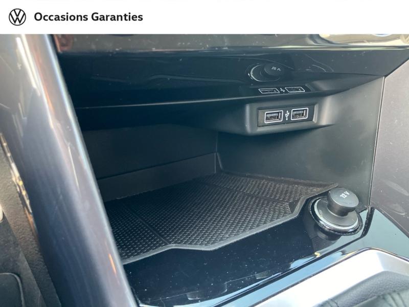 Voitures occasions VOLKSWAGEN T-ROC IQ.Drive Villeneuve-d'Ascq