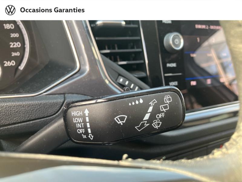 Voitures occasions VOLKSWAGEN T-ROC IQ.Drive Villeneuve-d'Ascq