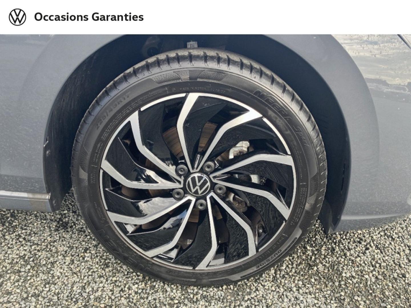 Voitures occasions VOLKSWAGEN GOLF Style Villeneuve-d'Ascq