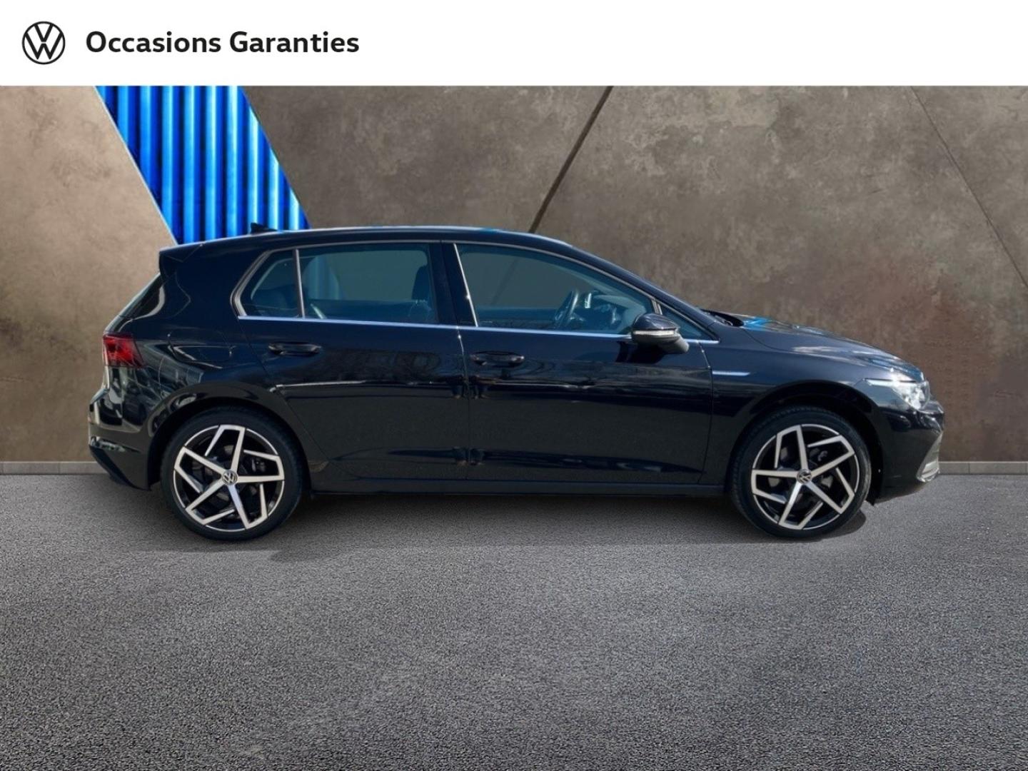 Voitures occasions VOLKSWAGEN GOLF Style 1st Villeneuve-d'Ascq