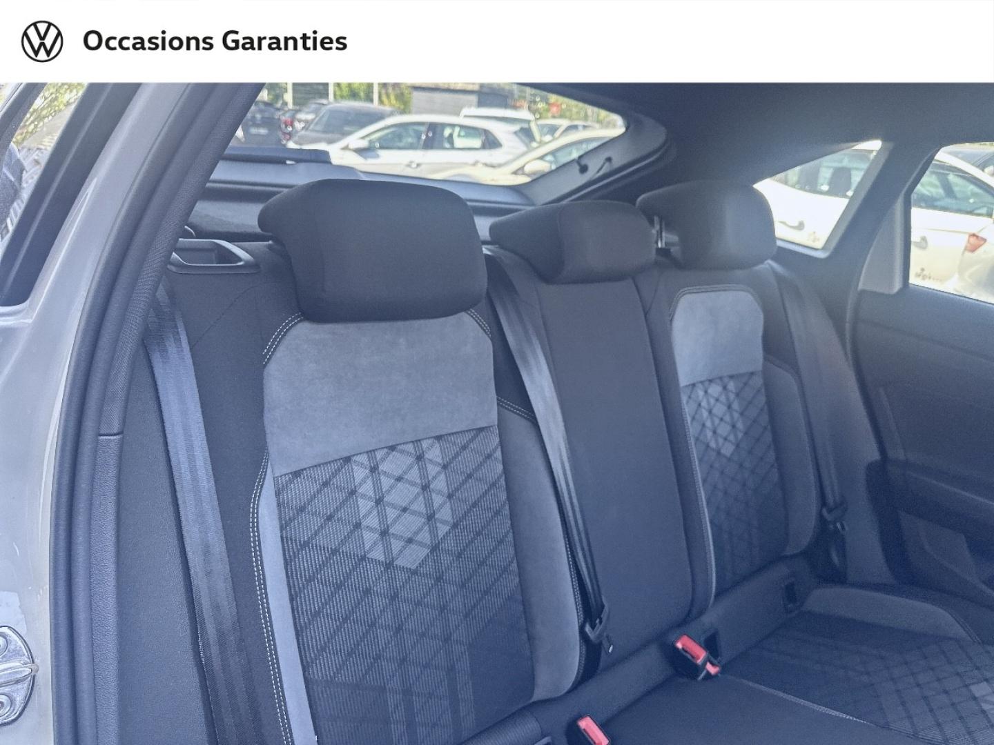 Voitures occasions VOLKSWAGEN TAIGO R-Line Villeneuve-d'Ascq