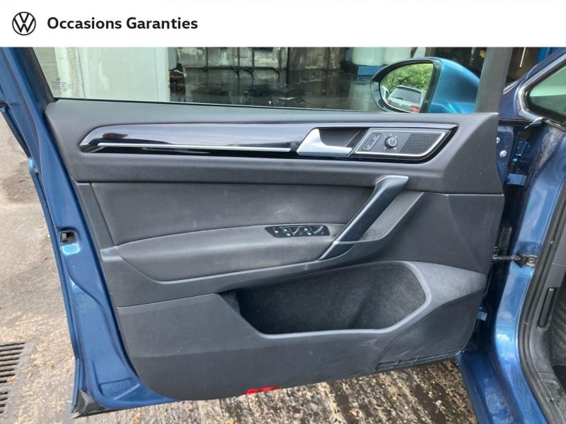 Voitures occasions VOLKSWAGEN GOLF SPORTSVAN Carat Villeneuve-d'Ascq