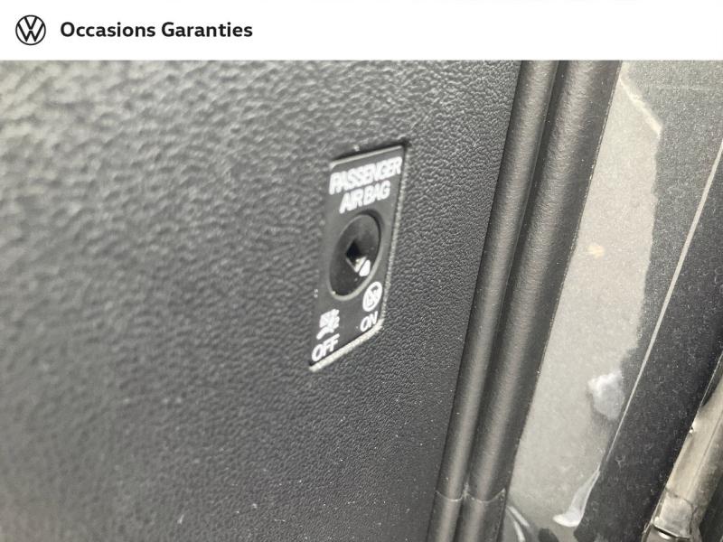 Voitures occasions VOLKSWAGEN T-ROC Life Villeneuve-d'Ascq