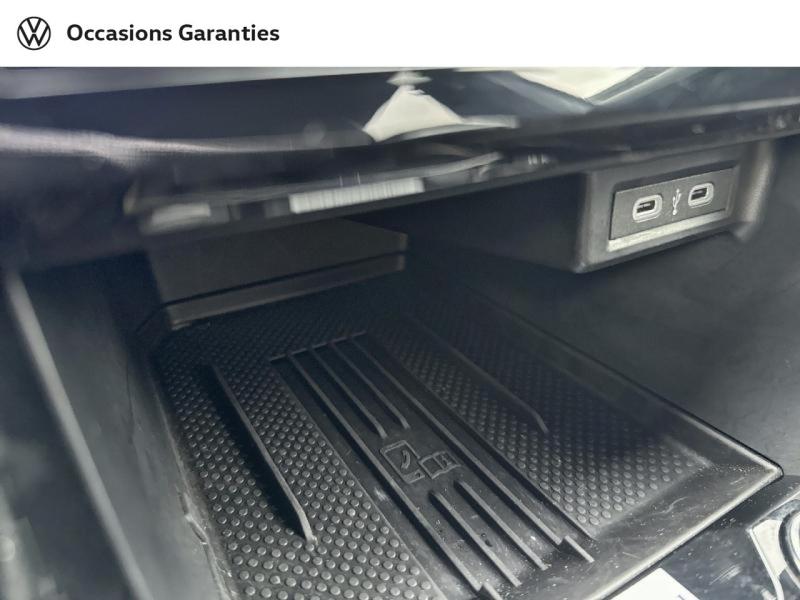 Voitures occasions VOLKSWAGEN T-CROSS R-Line Villeneuve-d'Ascq