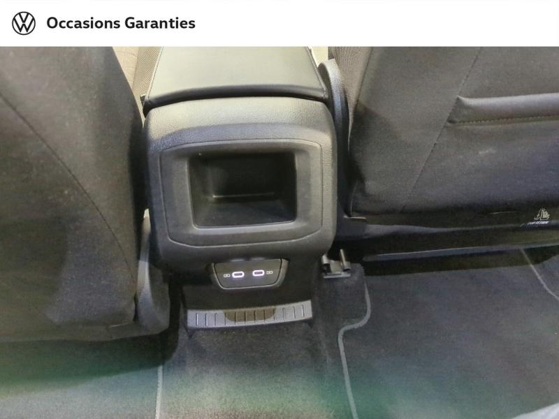 Voitures occasions VOLKSWAGEN T-CROSS R-Line Villeneuve-d'Ascq