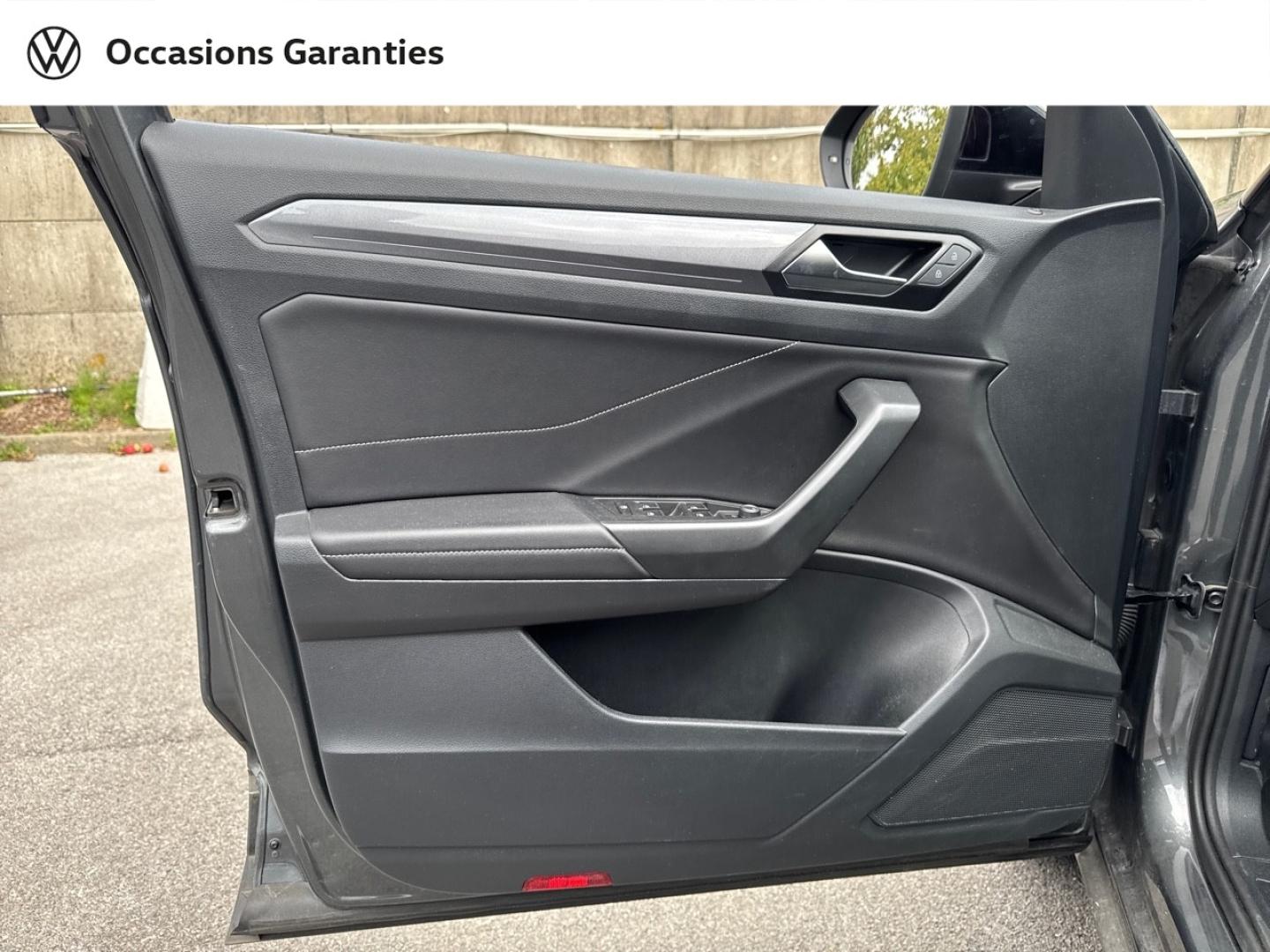 Voitures occasions VOLKSWAGEN T-ROC Style Villeneuve-d'Ascq