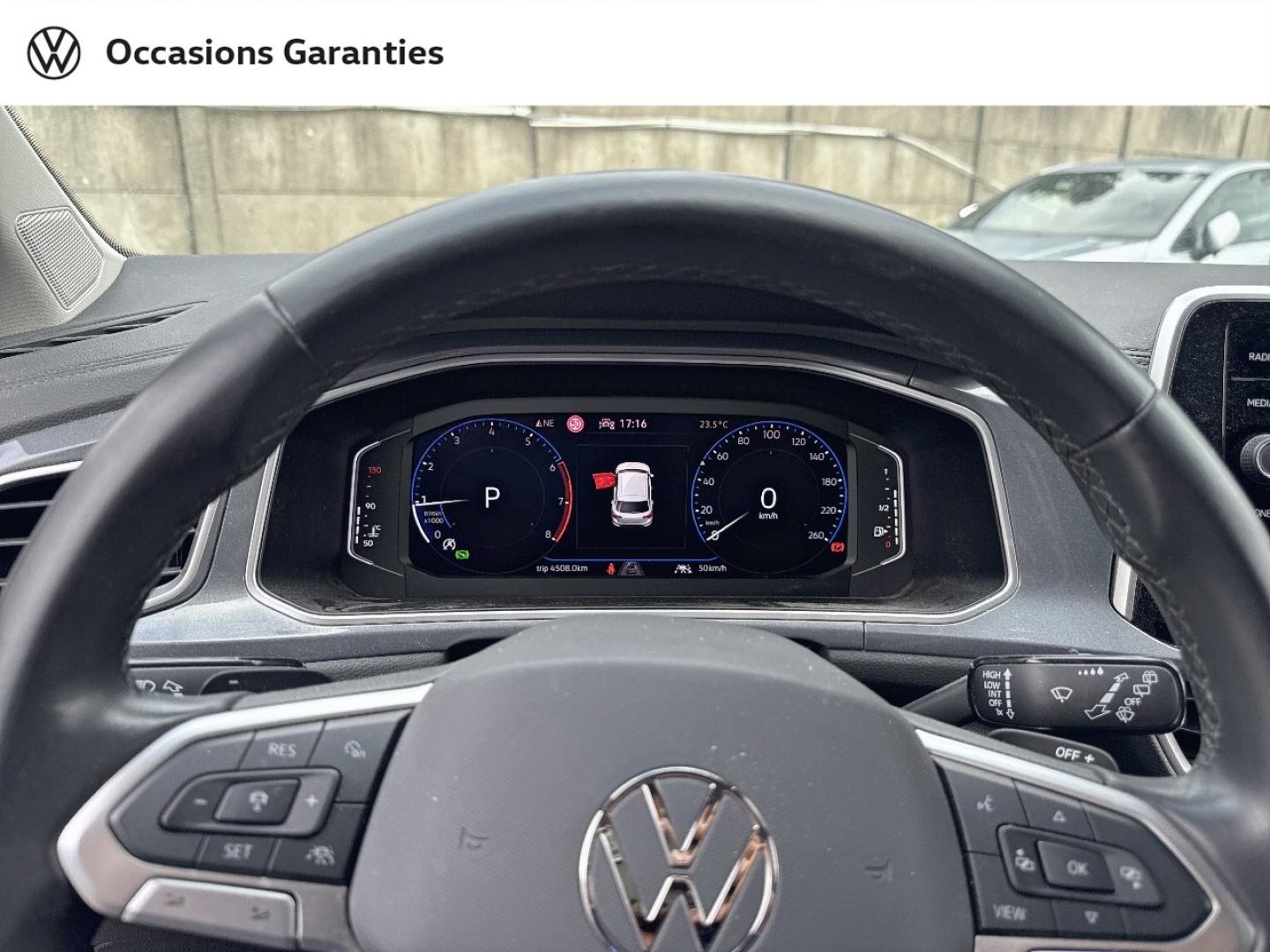 Voitures occasions VOLKSWAGEN T-ROC Style Villeneuve-d'Ascq