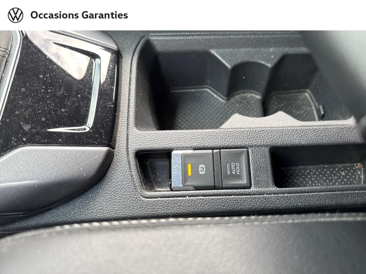 Voitures occasions VOLKSWAGEN T-ROC Style Villeneuve-d'Ascq