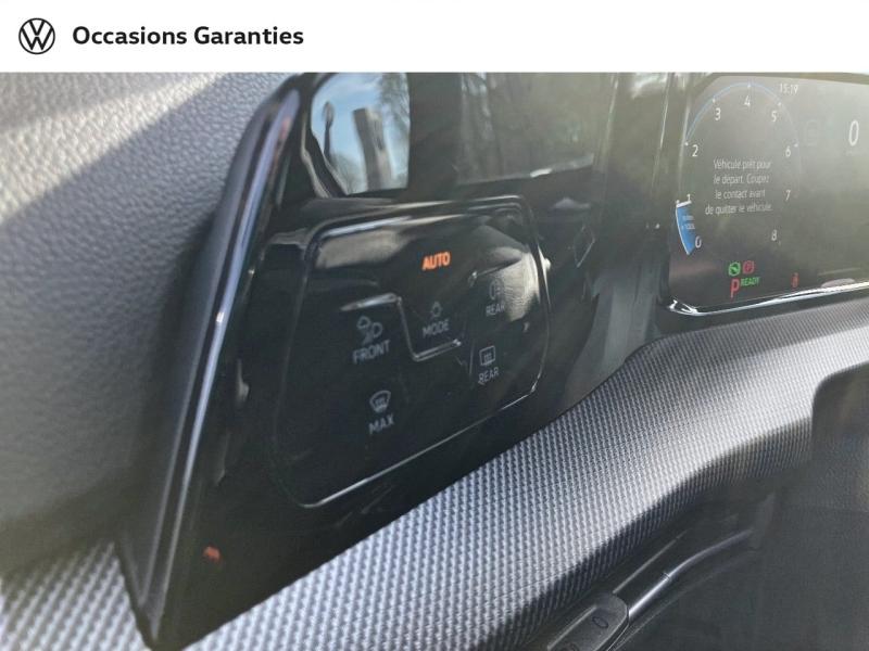 Voitures occasions VOLKSWAGEN GOLF R-Line Villeneuve-d'Ascq