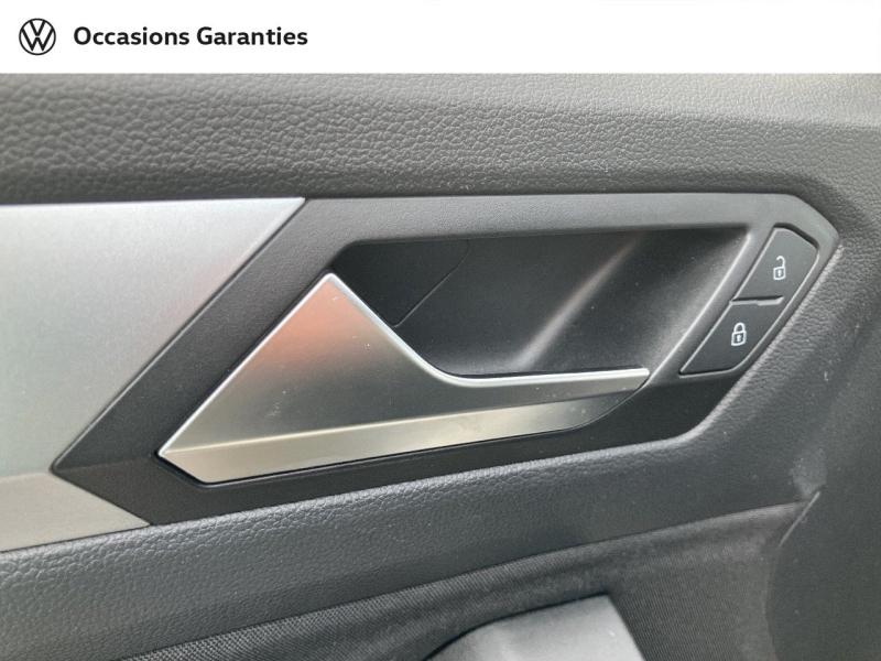 Voitures occasions VOLKSWAGEN T-ROC Life Plus Villeneuve-d'Ascq