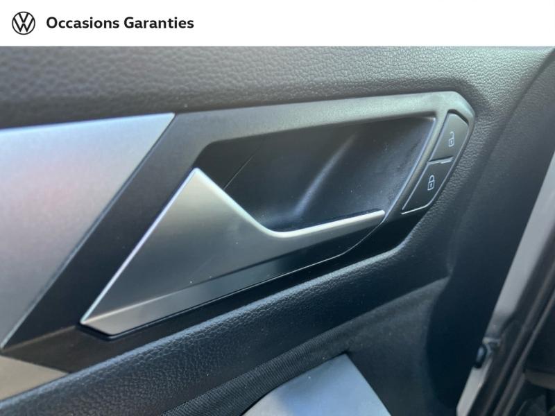 Voitures occasions VOLKSWAGEN T-ROC Life Business Villeneuve-d'Ascq