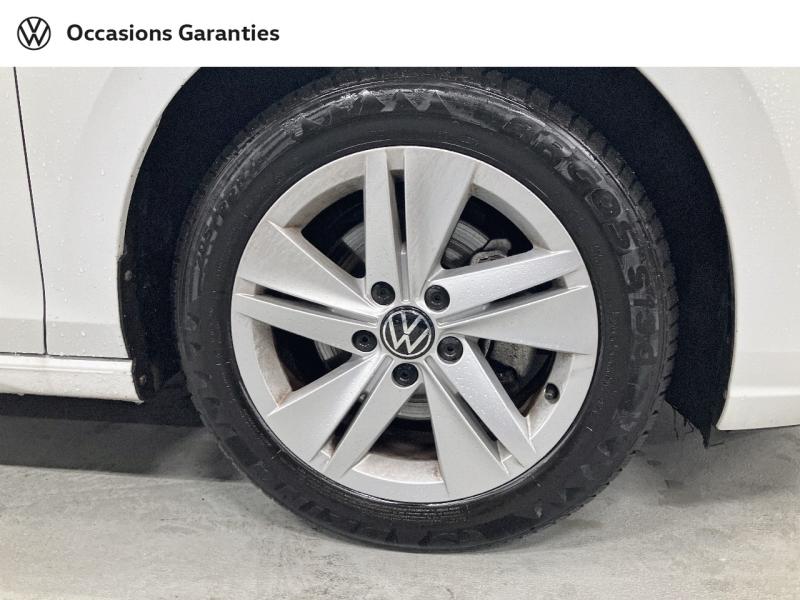 Voitures occasions VOLKSWAGEN GOLF Life Villeneuve-d'Ascq