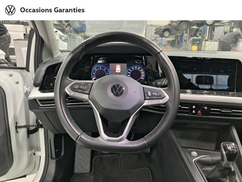 Voitures occasions VOLKSWAGEN GOLF Life Villeneuve-d'Ascq