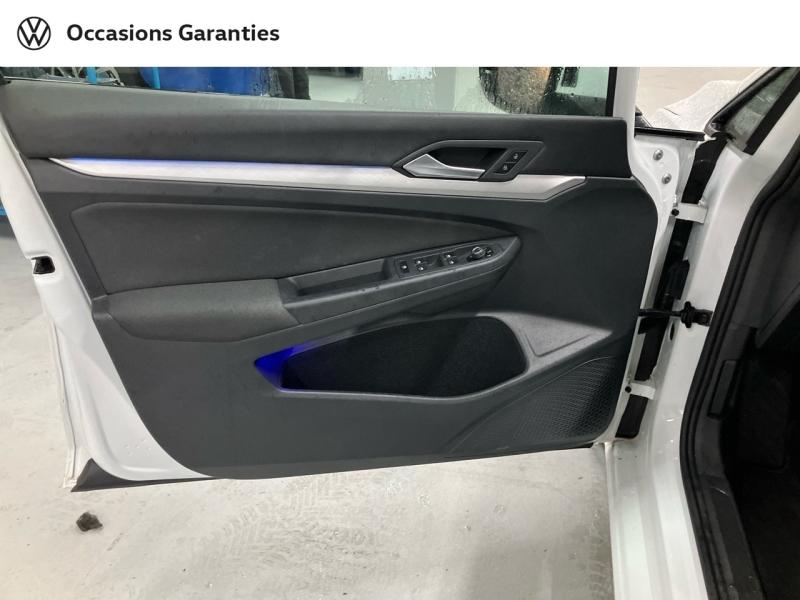 Voitures occasions VOLKSWAGEN GOLF Life Villeneuve-d'Ascq