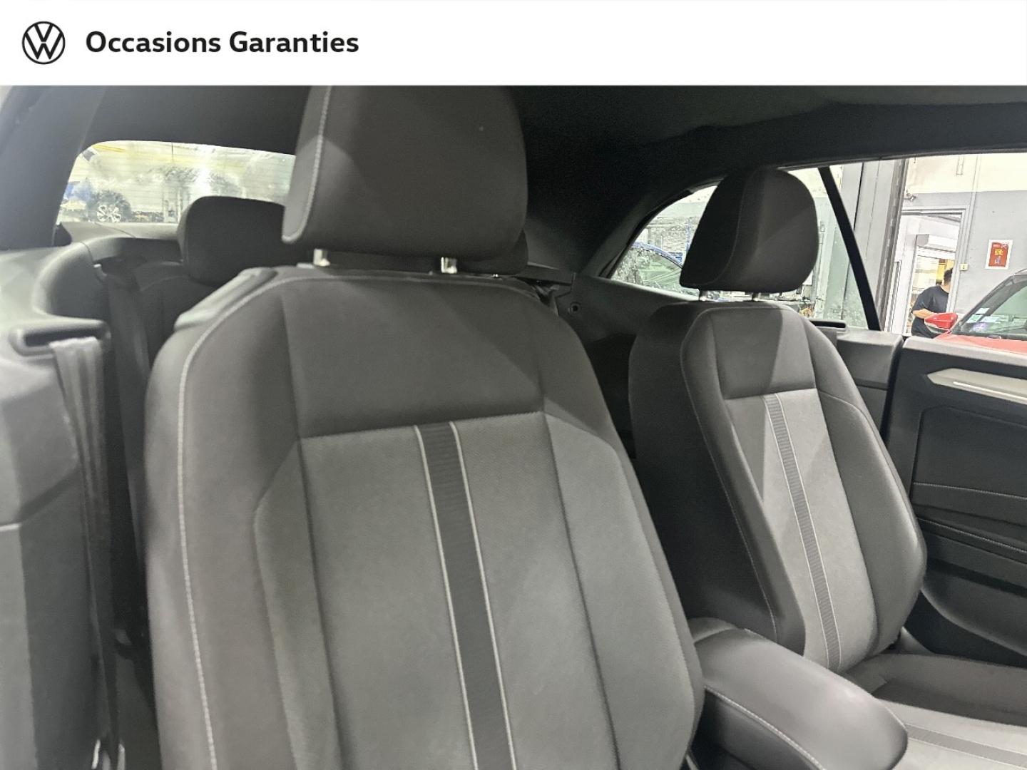 Voitures occasions VOLKSWAGEN T-Roc Cabriolet Style Villeneuve-d'Ascq