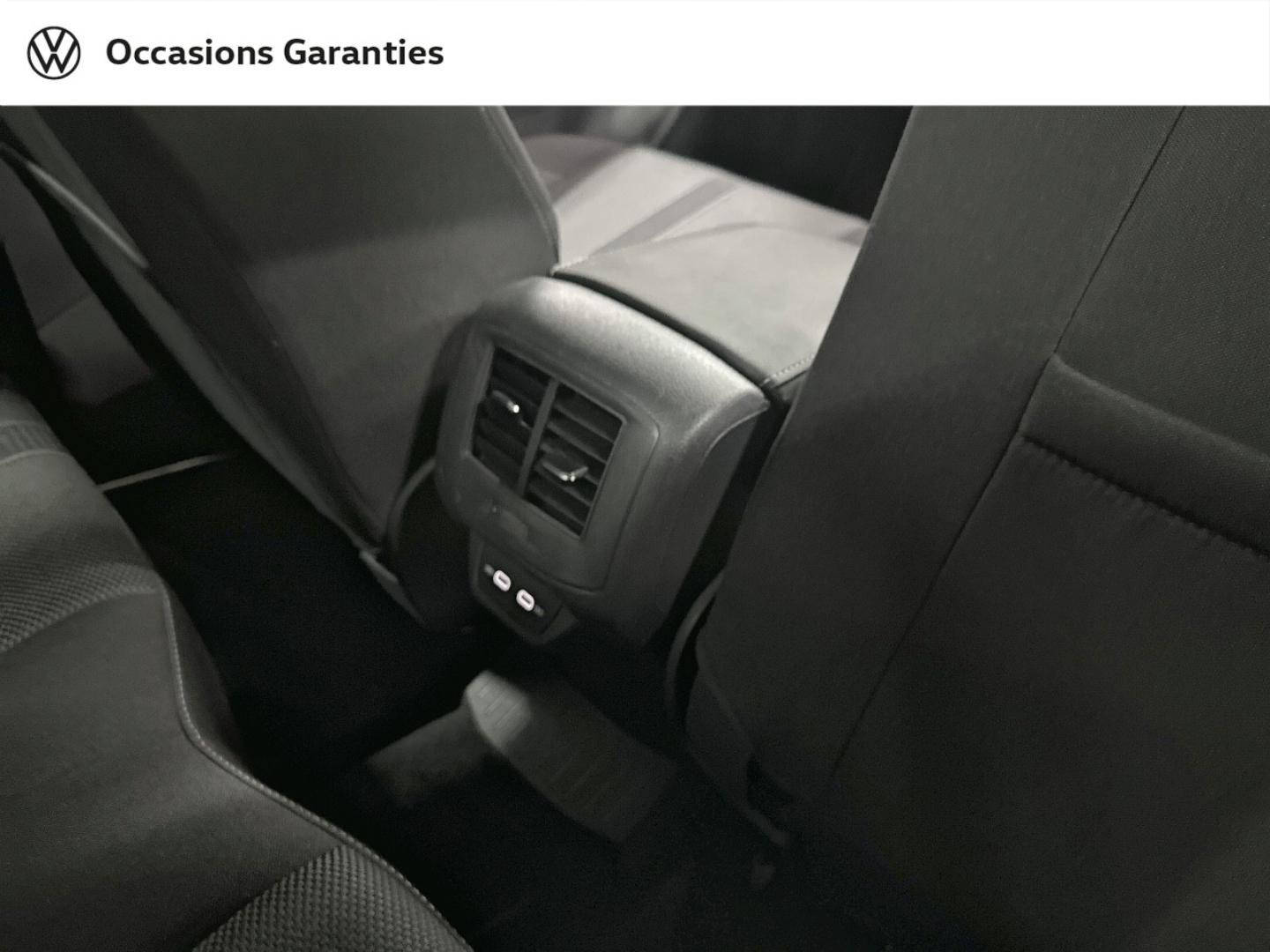 Voitures occasions VOLKSWAGEN T-Roc Cabriolet Style Villeneuve-d'Ascq