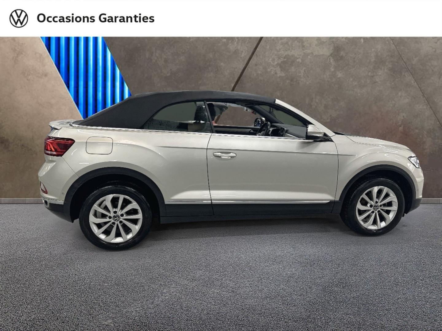 Voitures occasions VOLKSWAGEN T-Roc Cabriolet Style Bruay-la-Buissière
