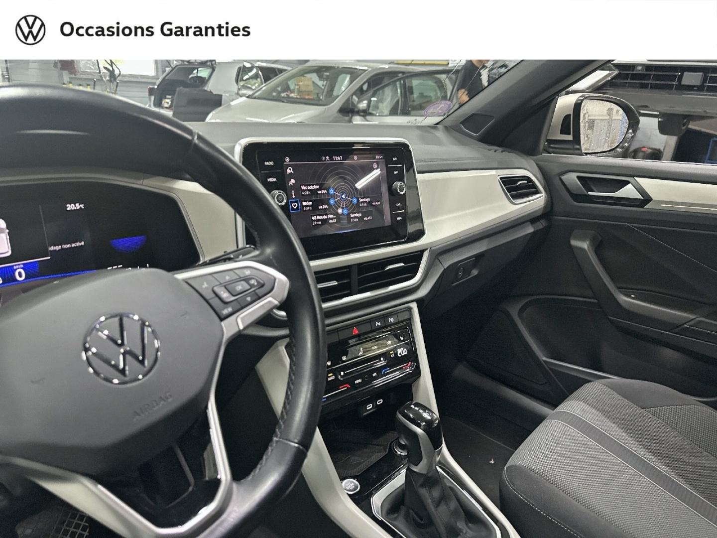 Voitures occasions VOLKSWAGEN T-Roc Cabriolet Style Villeneuve-d'Ascq