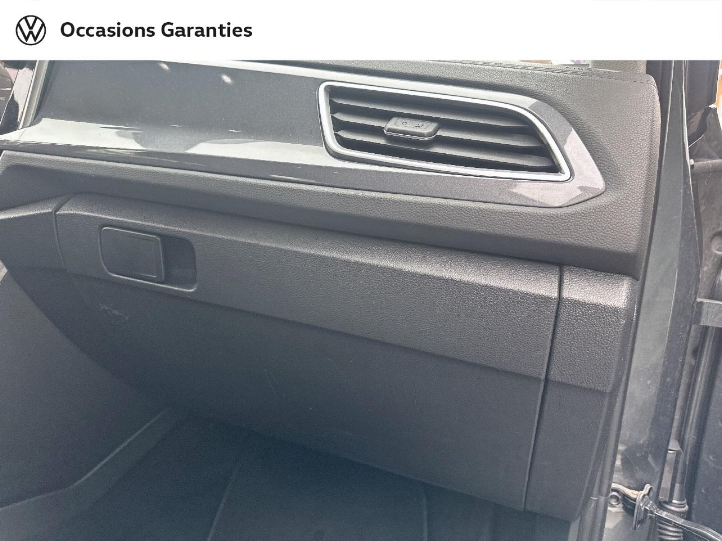 Voitures occasions VOLKSWAGEN T-ROC Style Villeneuve-d'Ascq