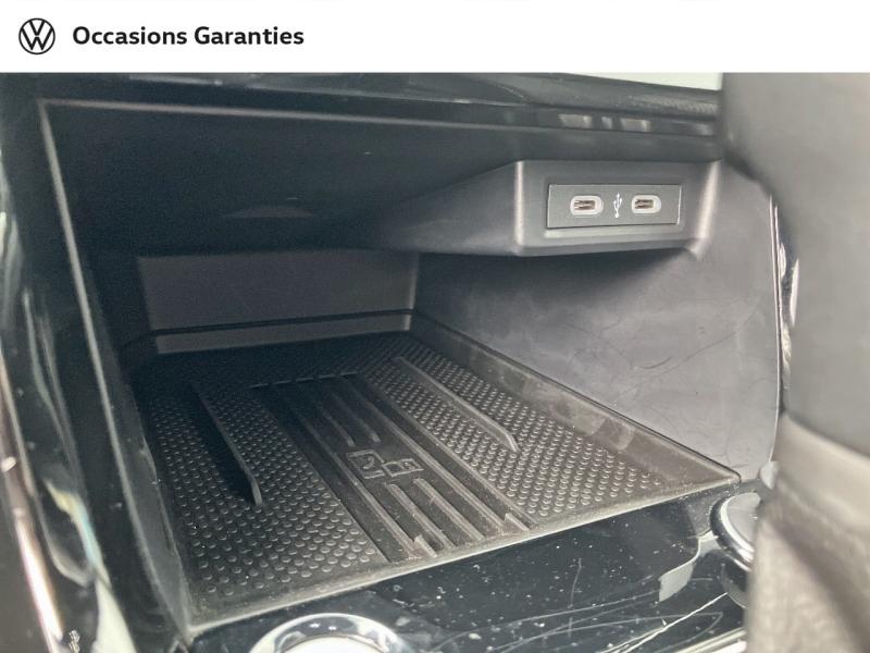 Voitures occasions VOLKSWAGEN T-CROSS R-Line Villeneuve-d'Ascq