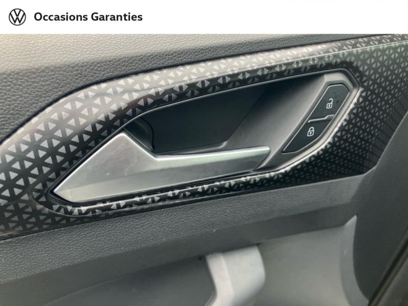 Voitures occasions VOLKSWAGEN T-CROSS Carat Villeneuve-d'Ascq