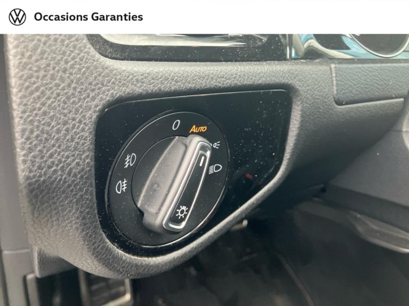 Voitures occasions VOLKSWAGEN GOLF Sound Villeneuve-d'Ascq