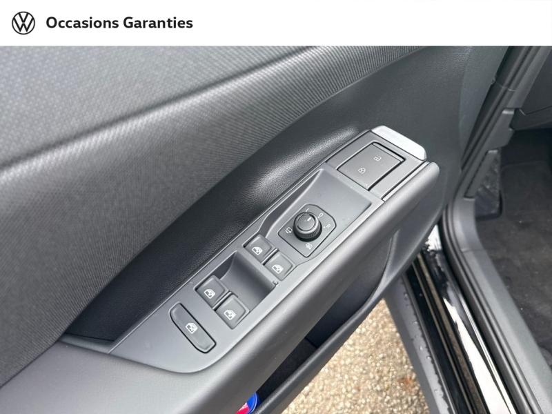 Voitures occasions VOLKSWAGEN T-ROC Life Villeneuve-d'Ascq