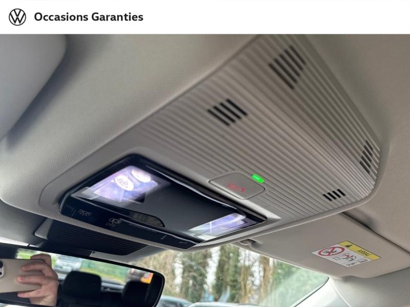 Voitures occasions VOLKSWAGEN T-ROC Life Villeneuve-d'Ascq