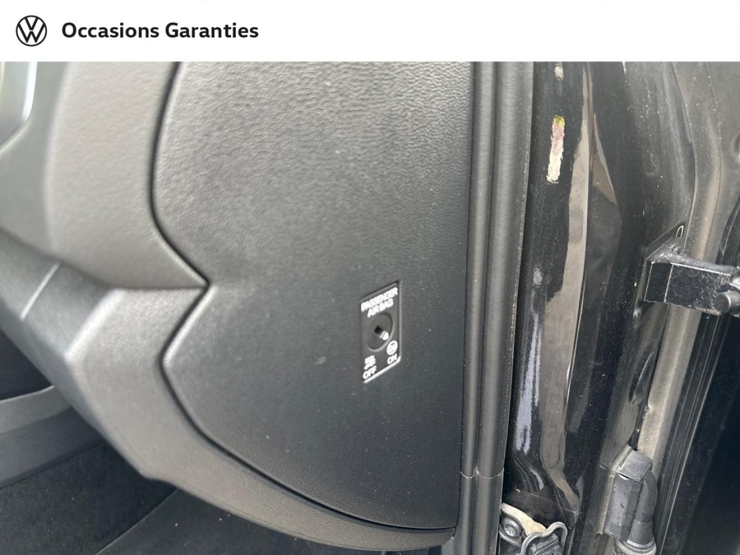 Voitures occasions VOLKSWAGEN T-ROC VW Edition Bruay-la-Buissière