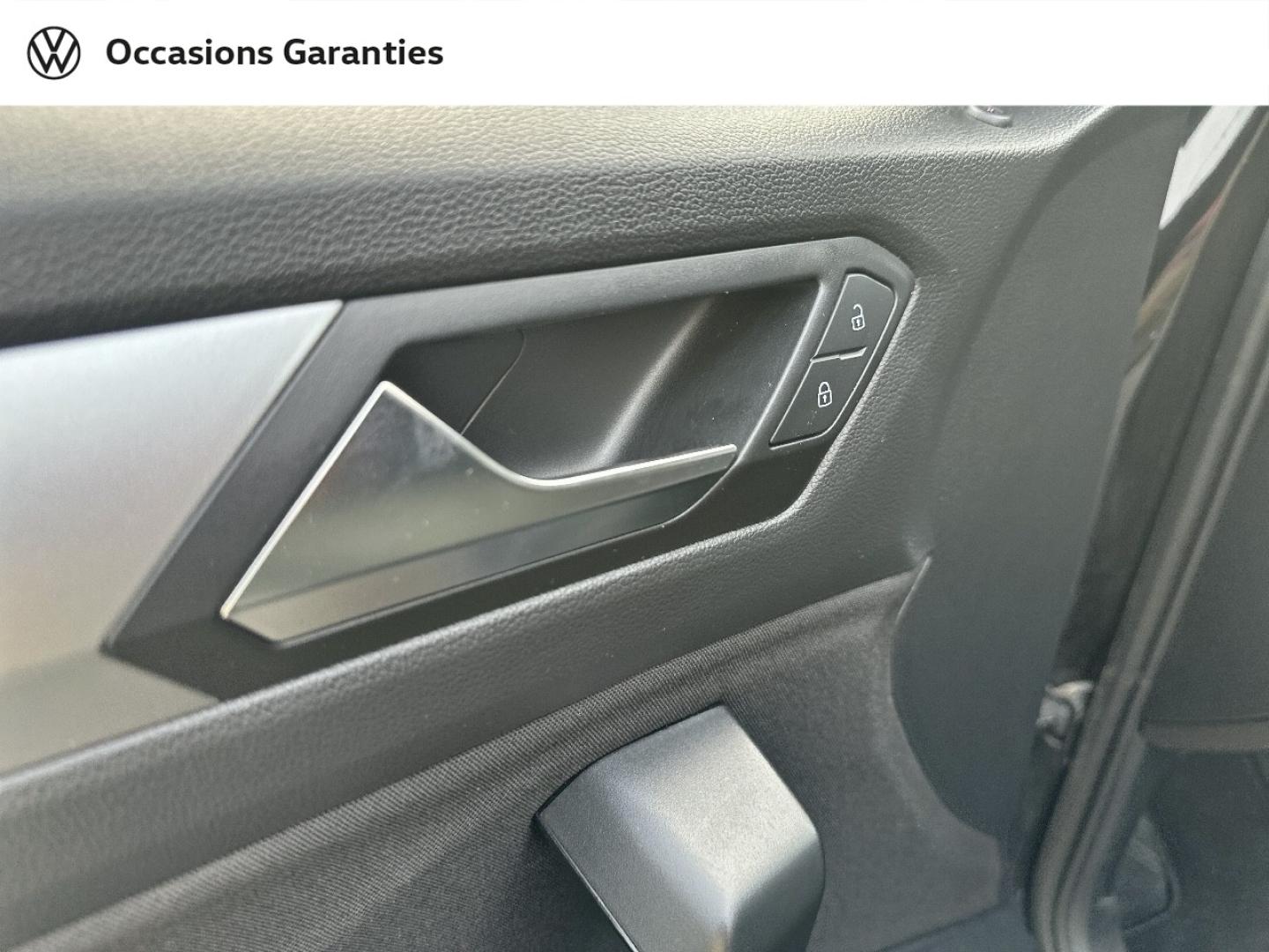 Voitures occasions VOLKSWAGEN T-ROC VW Edition Bruay-la-Buissière