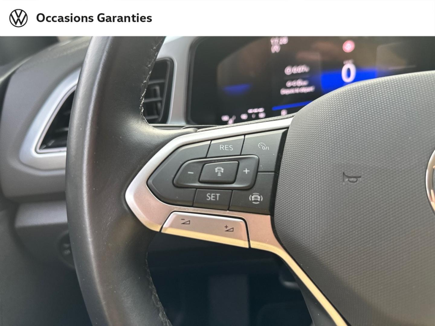 Voitures occasions VOLKSWAGEN T-ROC VW Edition Bruay-la-Buissière