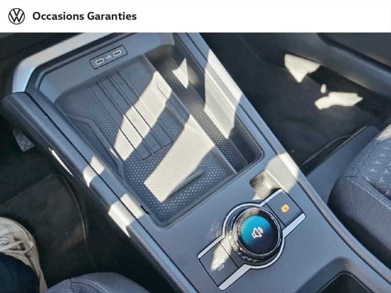 Voitures occasions VOLKSWAGEN T-ROC Life Villeneuve-d'Ascq
