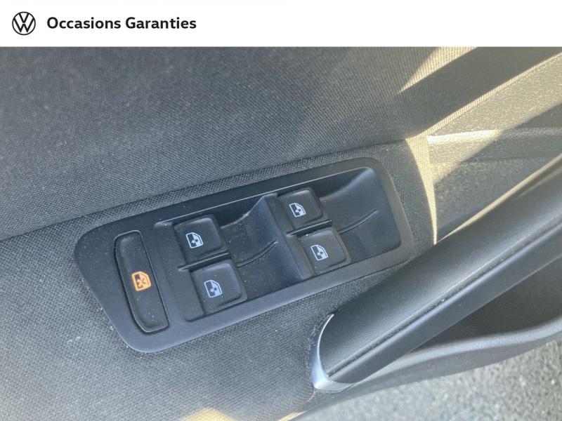 Voitures occasions VOLKSWAGEN GOLF IQ.Drive Villeneuve-d'Ascq