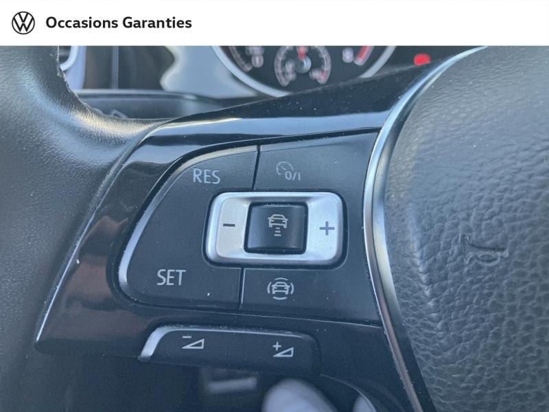 Voitures occasions VOLKSWAGEN GOLF IQ.Drive Villeneuve-d'Ascq