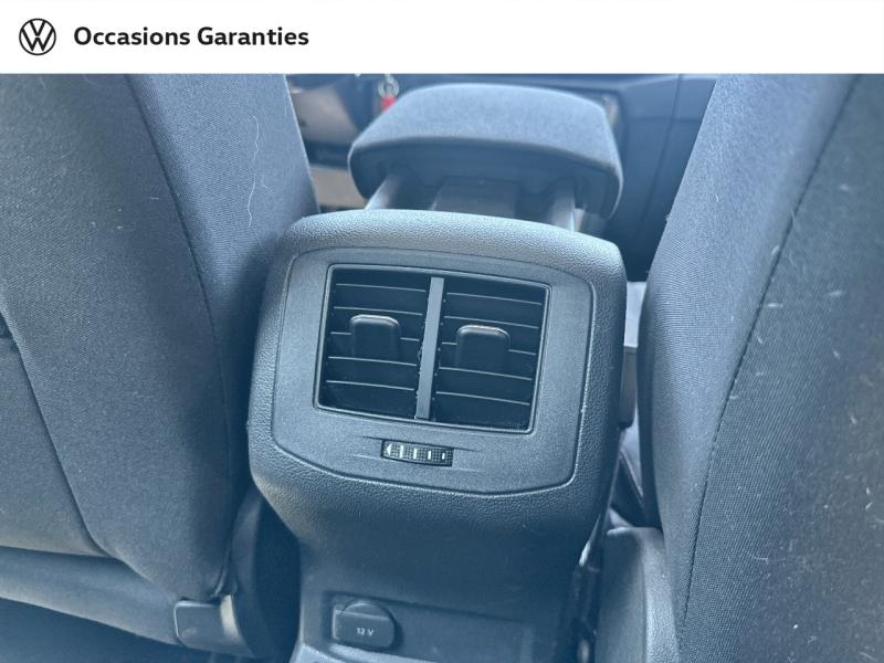 Voitures occasions VOLKSWAGEN T-ROC Lounge Villeneuve-d'Ascq