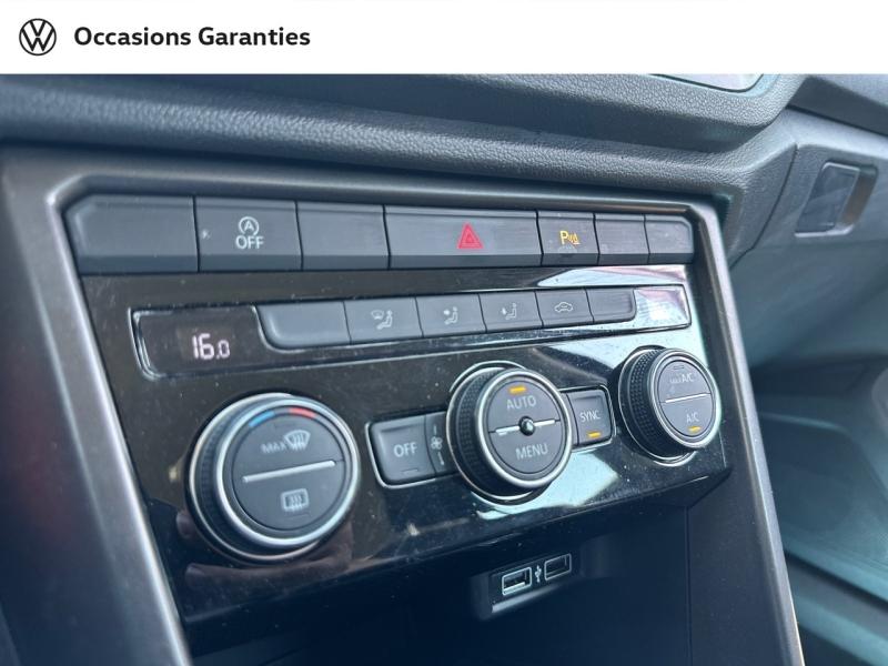 Voitures occasions VOLKSWAGEN T-ROC Lounge Villeneuve-d'Ascq