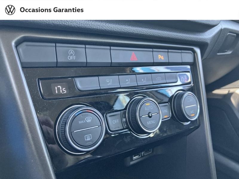 Voitures occasions VOLKSWAGEN T-ROC Lounge Villeneuve-d'Ascq