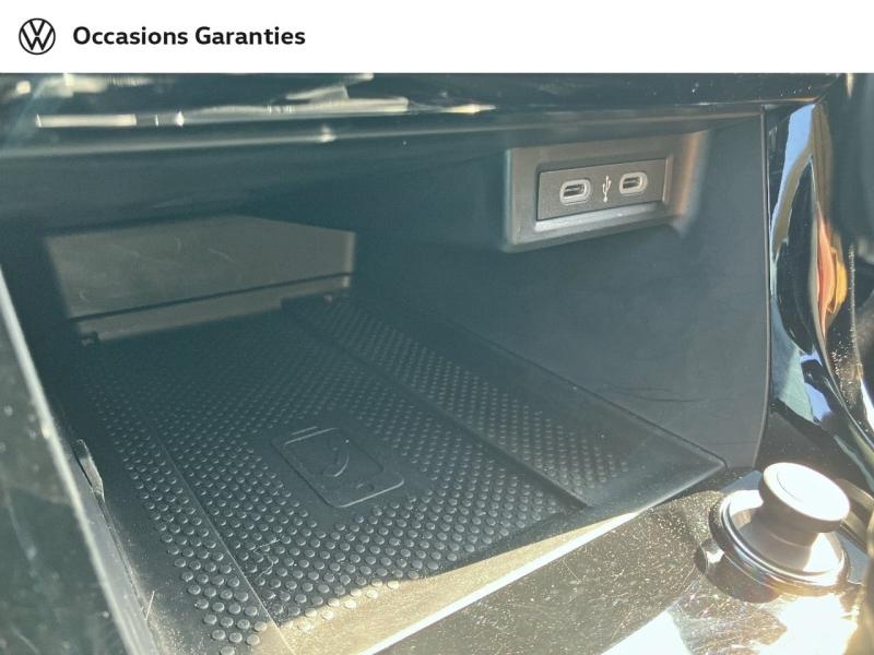 Voitures occasions VOLKSWAGEN T-CROSS R-Line Villeneuve-d'Ascq