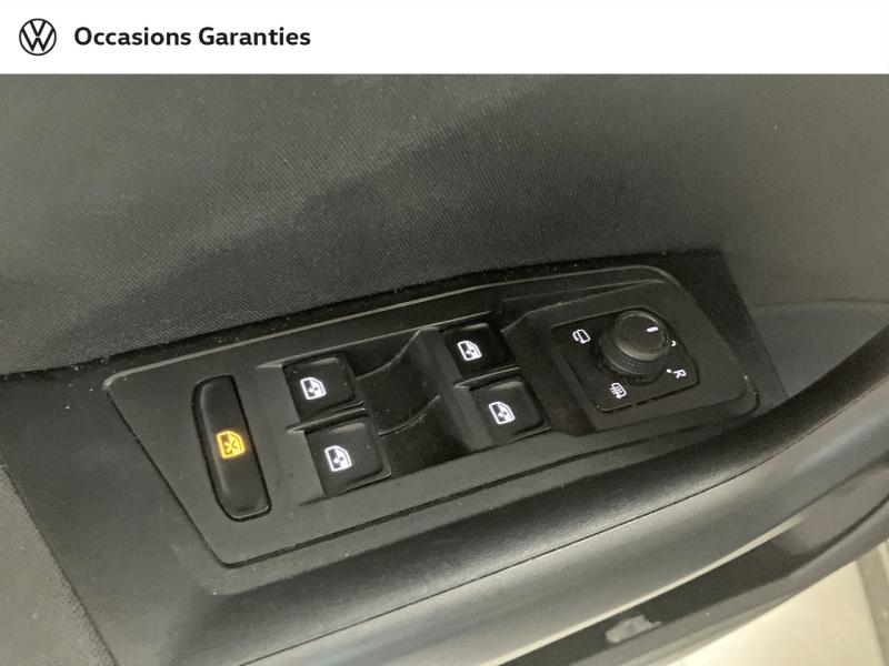Voitures occasions VOLKSWAGEN T-ROC Life Plus Villeneuve-d'Ascq