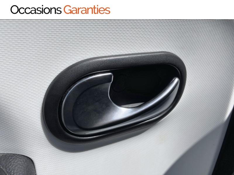 Voitures occasions RENAULT TWINGO Intens Villeneuve-d'Ascq