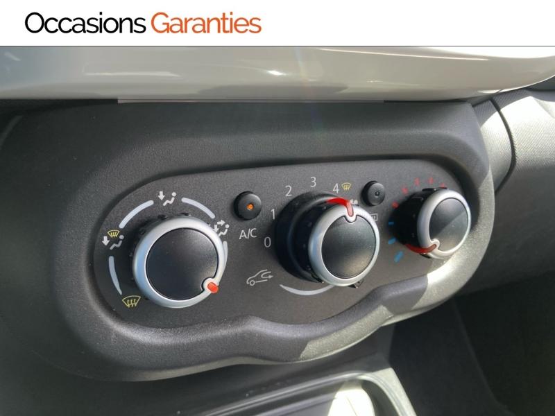 Voitures occasions RENAULT TWINGO Intens Villeneuve-d'Ascq