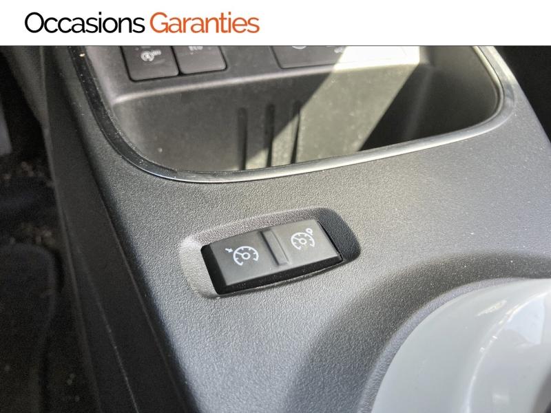 Voitures occasions RENAULT TWINGO Intens Villeneuve-d'Ascq