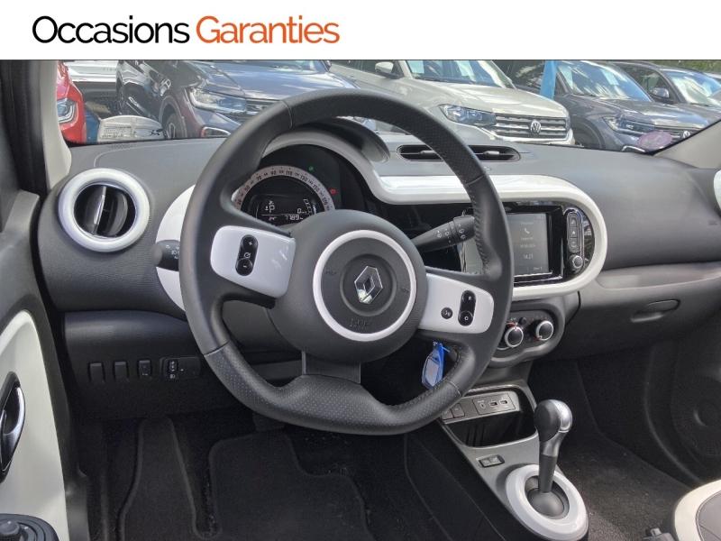 Voitures occasions RENAULT TWINGO Intens Villeneuve-d'Ascq