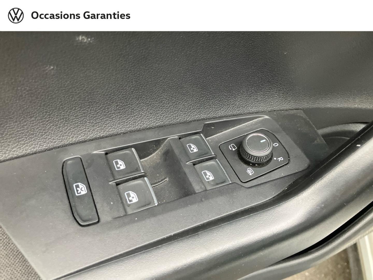 Voitures occasions VOLKSWAGEN POLO R-Line Lens