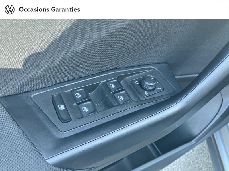 Voitures occasions VOLKSWAGEN T-ROC Life Plus Villeneuve-d'Ascq