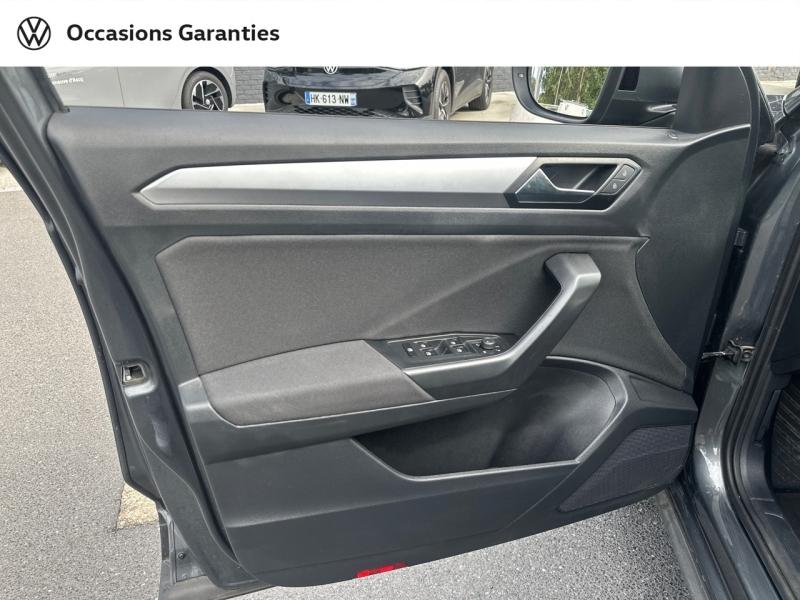 Voitures occasions VOLKSWAGEN T-ROC Life Plus Villeneuve-d'Ascq